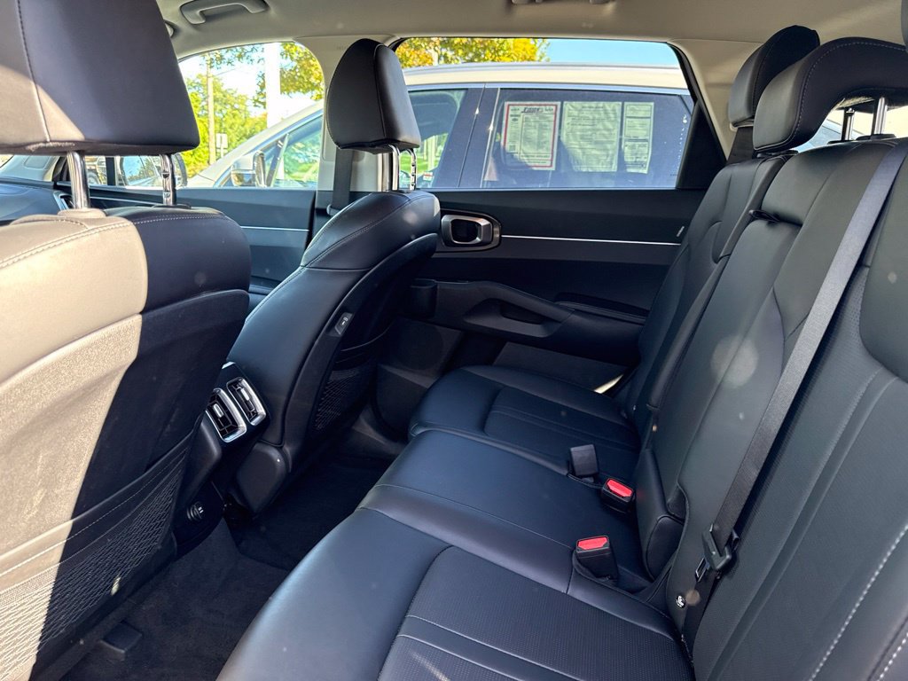 Certified 2026 Kia Sorento S AWD/4WD image 14