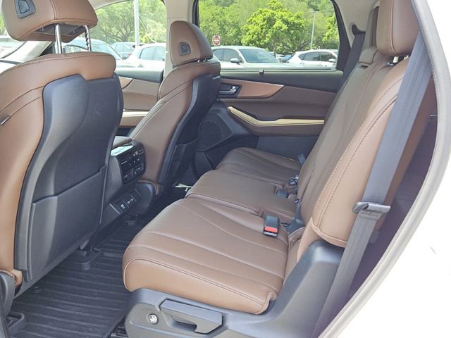 Used 2024 Acura MDX FWD w/ Technology Package image 4