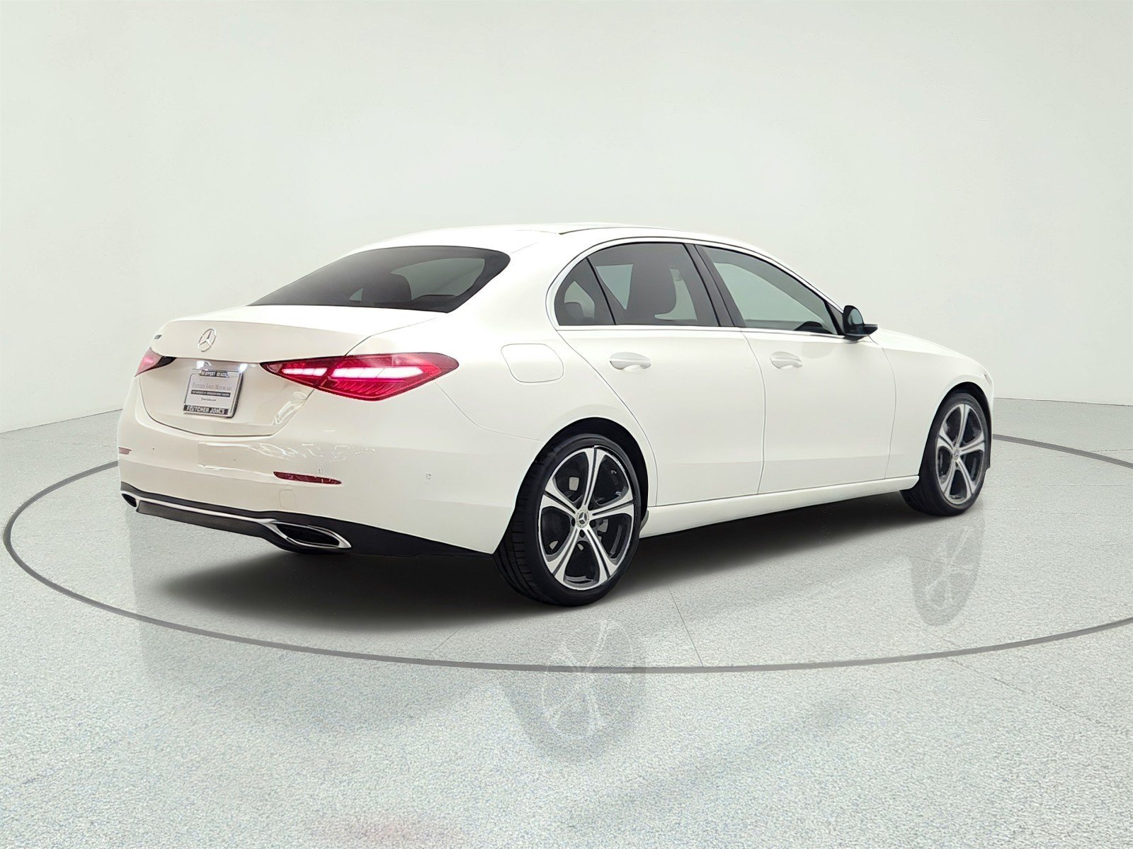 Used 2024 Mercedes-Benz C 300 Sedan image 5