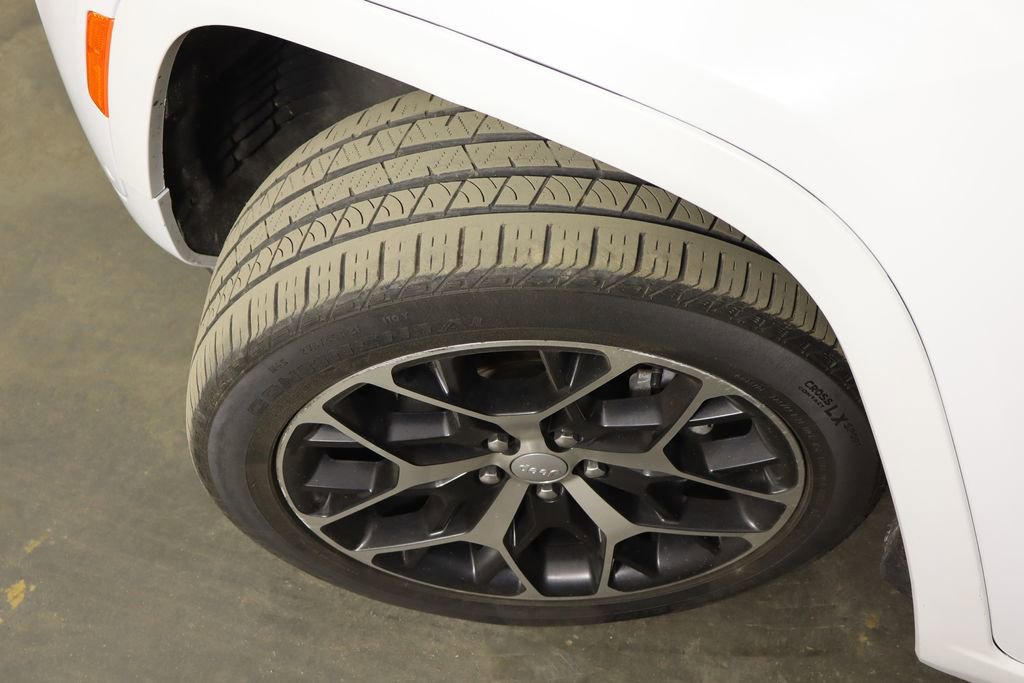 Used 2022 Jeep Grand Cherokee Summit AWD/4WD image 51