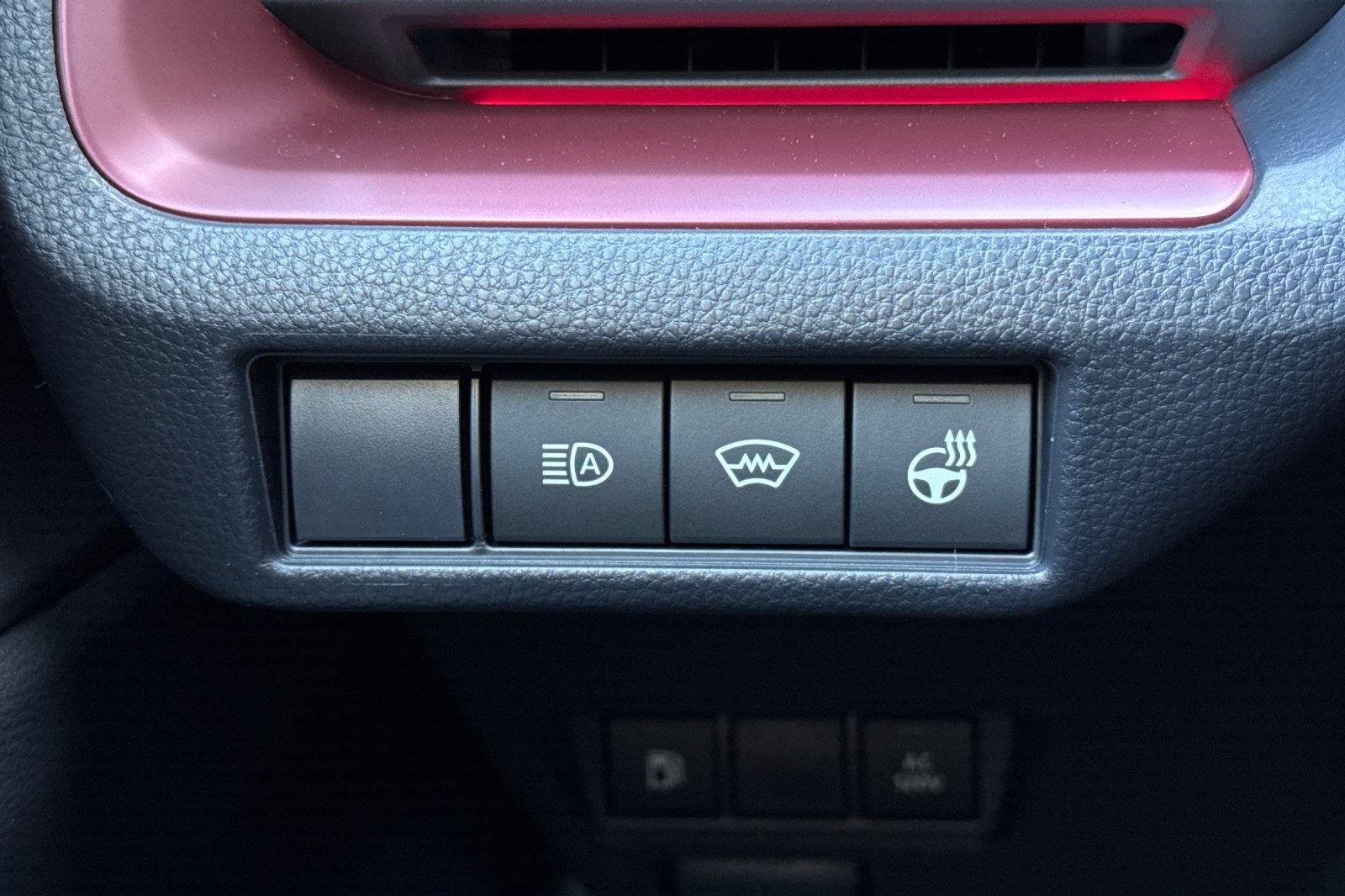 New 2026 Toyota Prius Plug-In Hybrid image 28