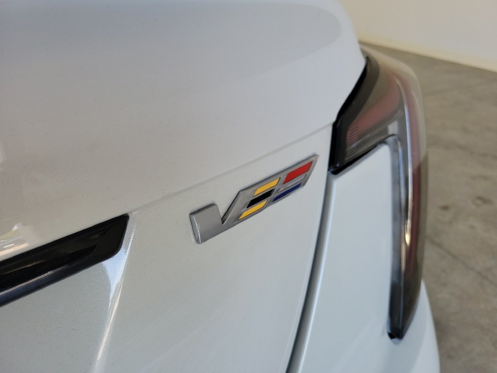 Used 2022 Cadillac CT5 V RWD image 9