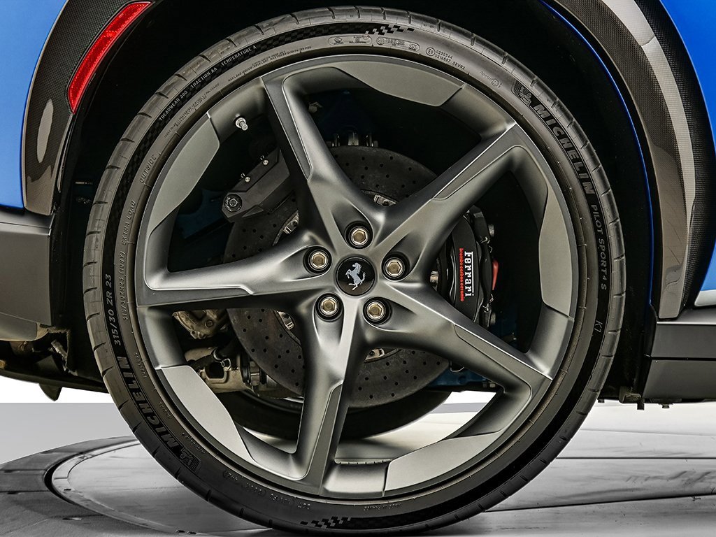 Certified 2024 Ferrari Purosangue Base image 37