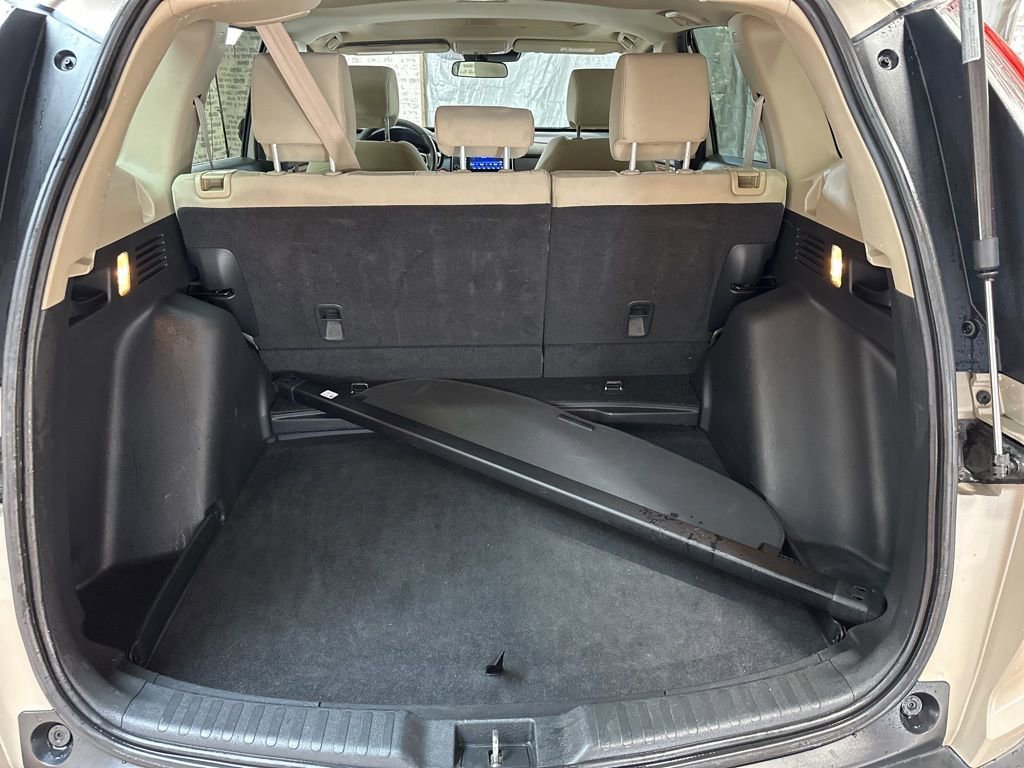 Used 2019 Honda CR-V EX image 14