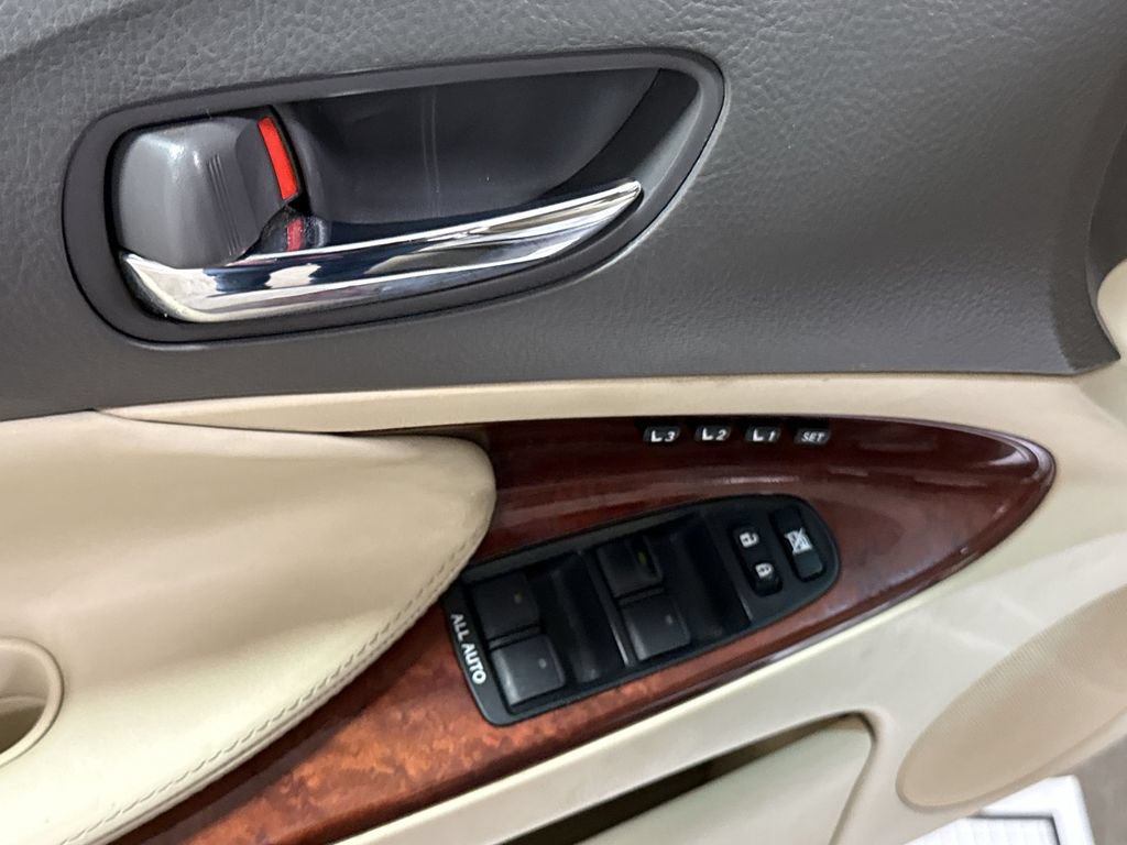 Used 2011 Lexus GS 350 AWD w/ Luxury Value Edition image 22