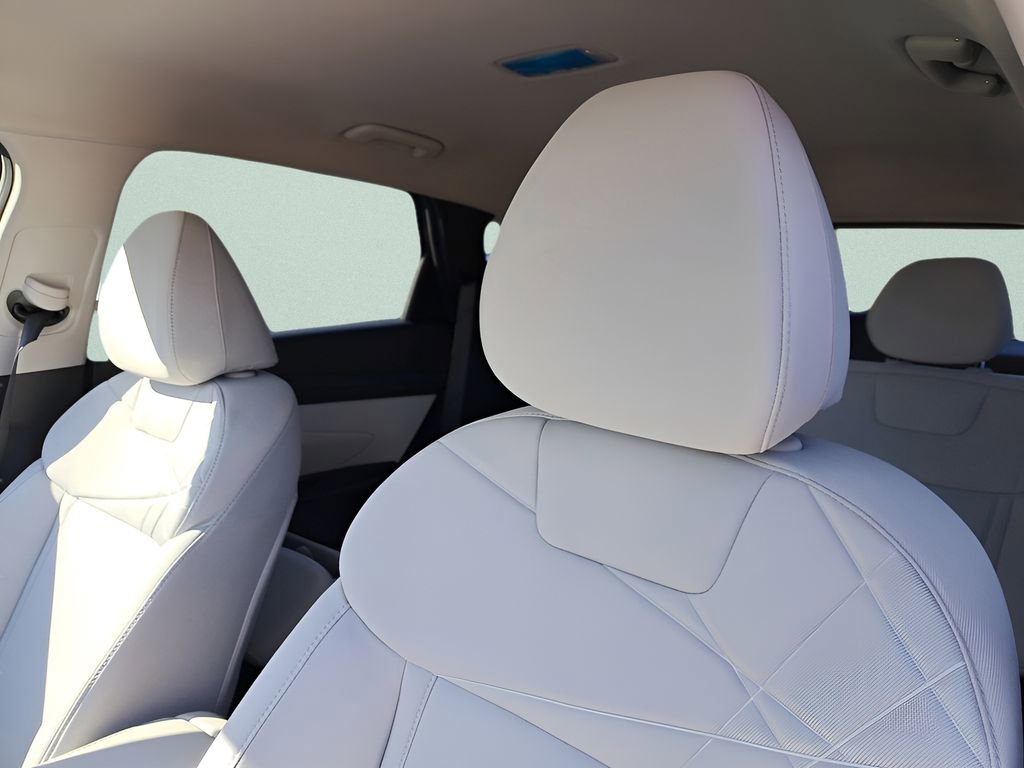 New 2026 Hyundai Tucson Blue SE AWD/4WD image 16
