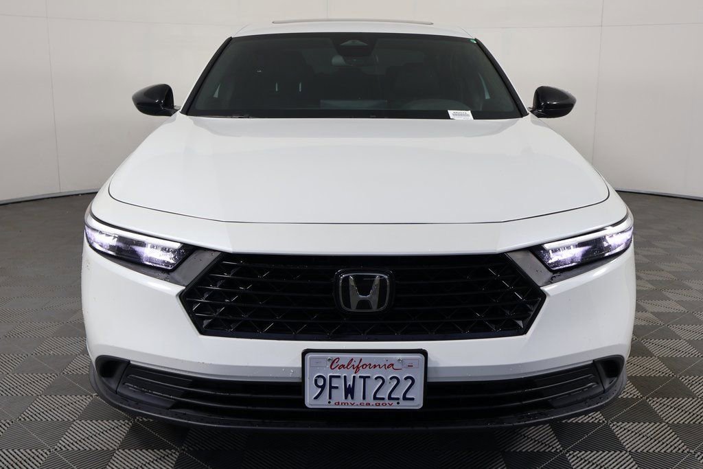 Used 2023 Honda Accord Sport image 2