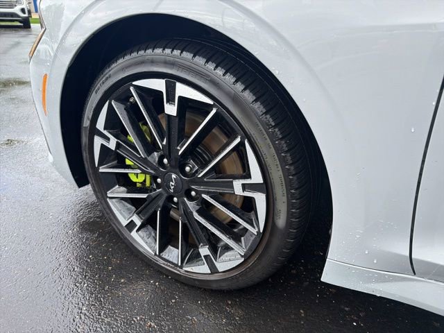 Used 2025 Kia K5 GT FWD image 6