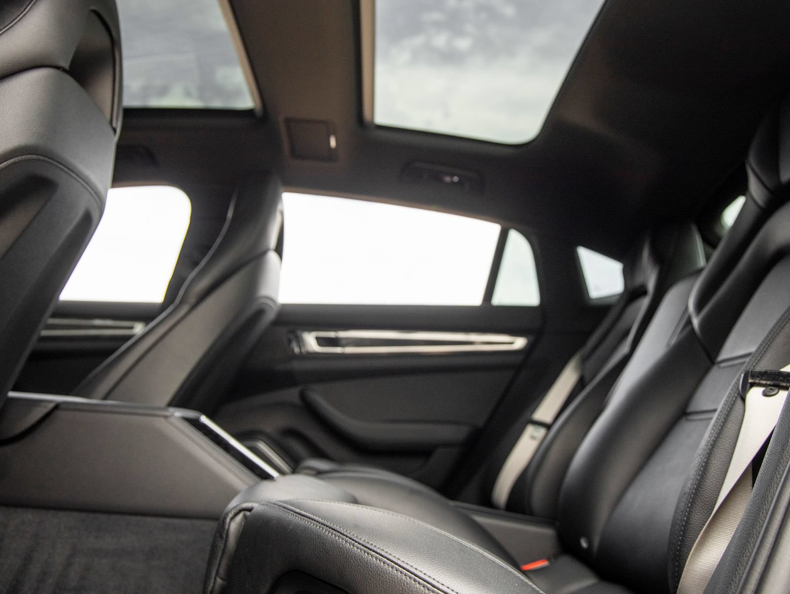 Certified 2020 Porsche Panamera 4S Executive AWD/4WD image 36