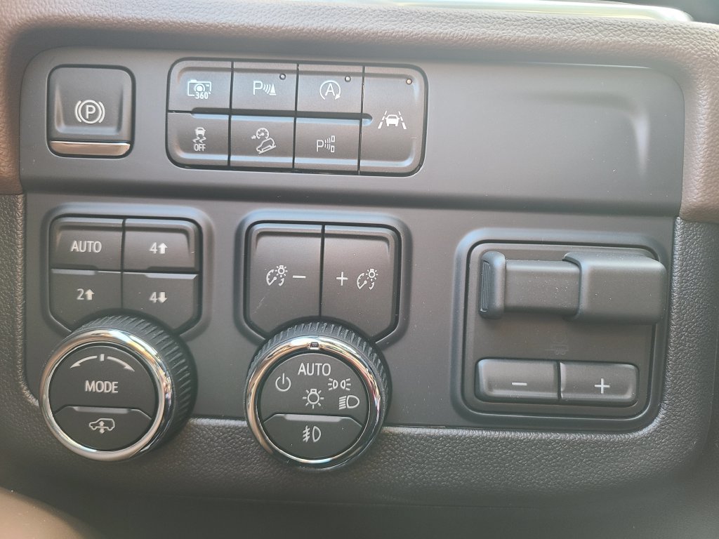 New 2027 Chevrolet Tahoe High Country AWD/4WD image 30