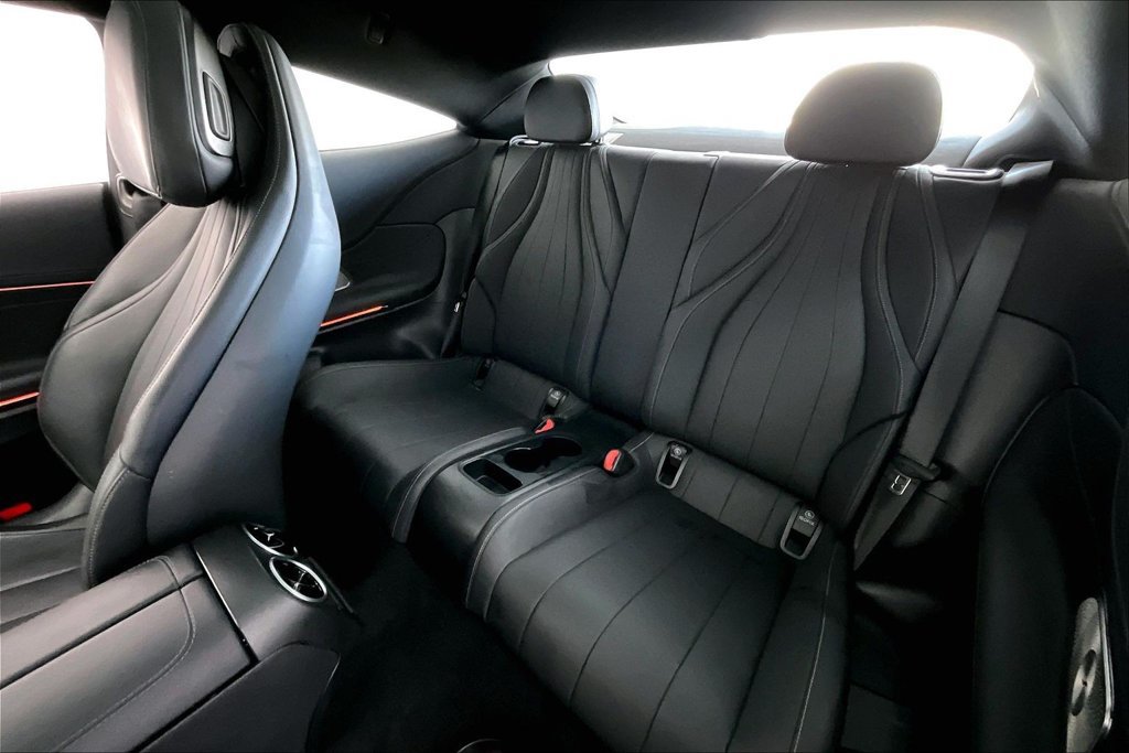 Used 2025 Mercedes-Benz CLE 300 4MATIC Coupe image 32