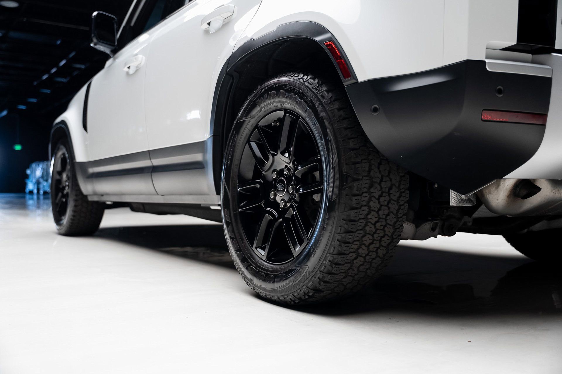 Used 2021 Land Rover Defender 110 S image 77