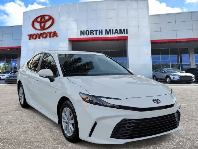 Used 2026 Toyota Camry LE FWD image 1
