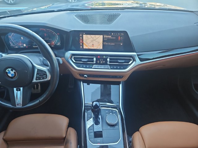 Used 2022 BMW 330i xDrive Sedan w/ M Sport Package AWD/4WD image 11