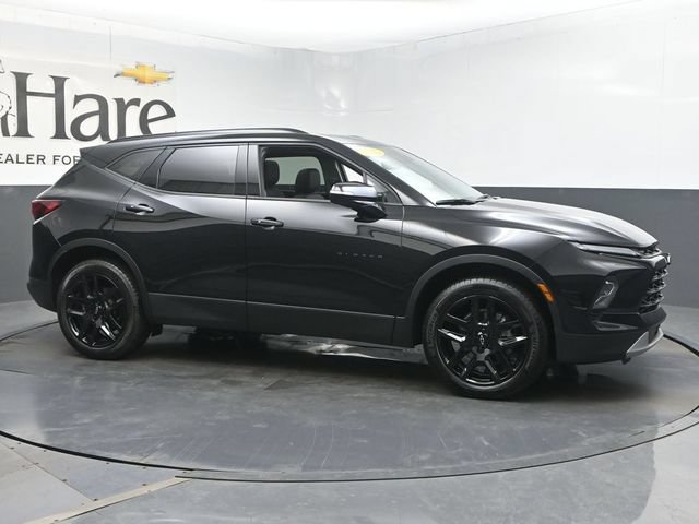 Used 2025 Chevrolet Blazer LT w/ Sound & Technology Package AWD/4WD image 53