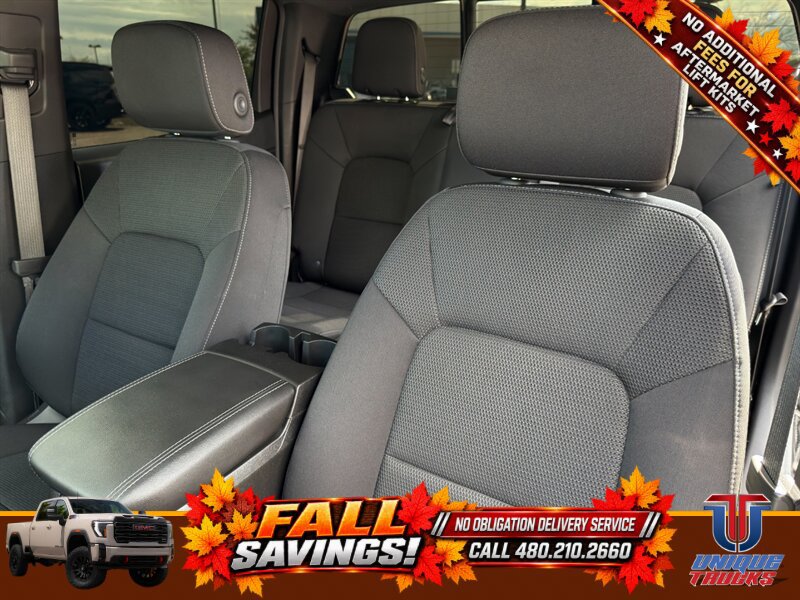 Used 2025 GMC Canyon Elevation w/ Convenience Package RWD image 18