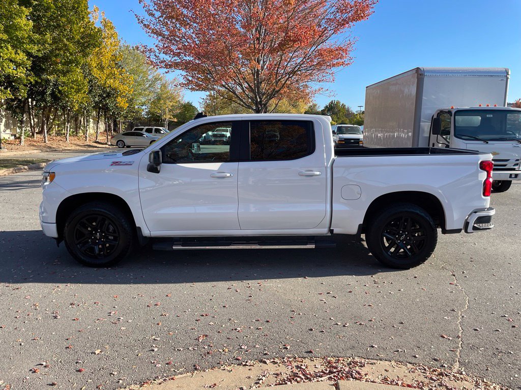 Used 2025 Chevrolet Silverado 1500 RST AWD/4WD image 4