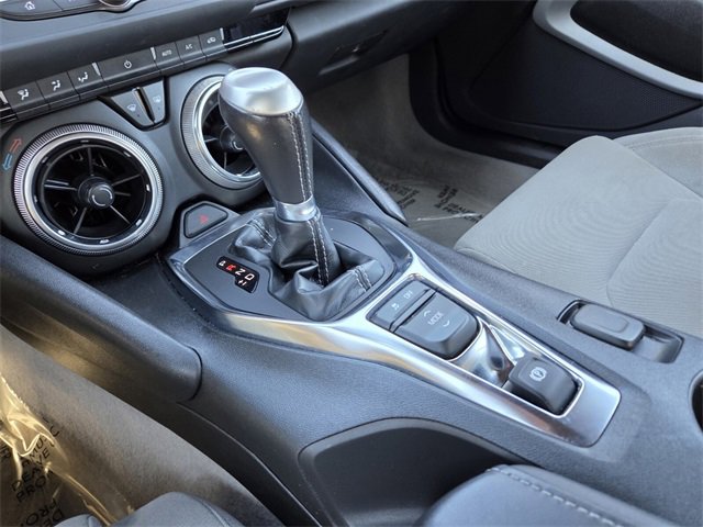 Certified 2023 Chevrolet Camaro LT image 27