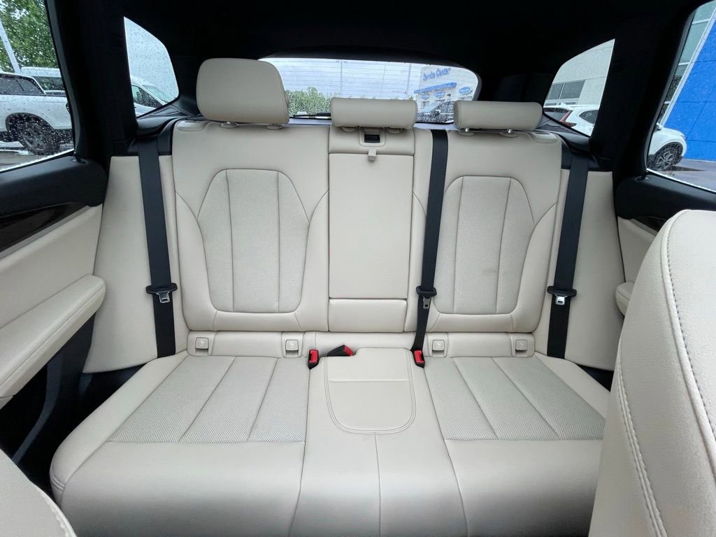 Used 2023 BMW X3 xDrive30i AWD/4WD image 14