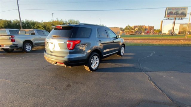 Used 2019 Ford Explorer XLT image 8