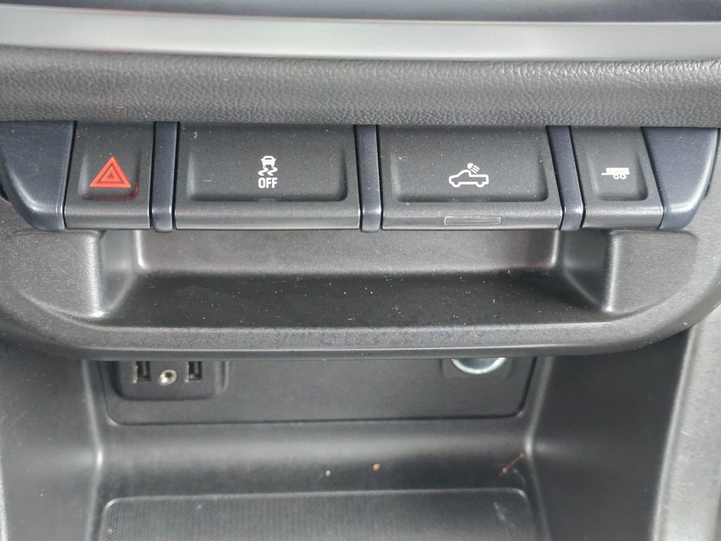 Used 2022 Chevrolet Colorado LT AWD/4WD image 31