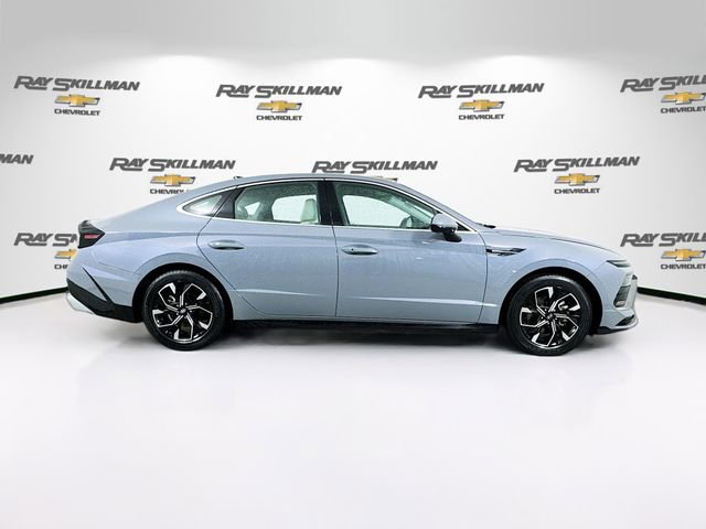 Used 2024 Hyundai Sonata SEL FWD image 8