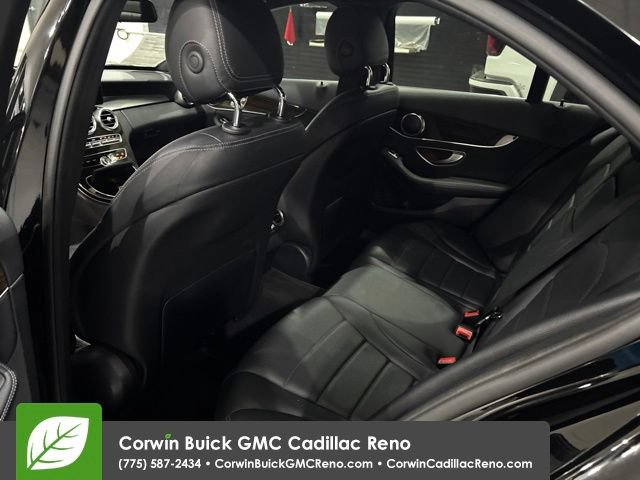 Used 2018 Mercedes-Benz C 300 Sedan image 25