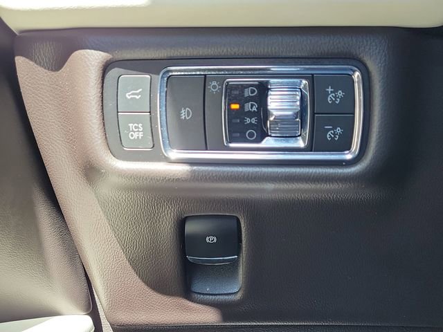 Certified 2023 Lincoln Nautilus Black Label w/ Class II Trailer Tow Package image 24