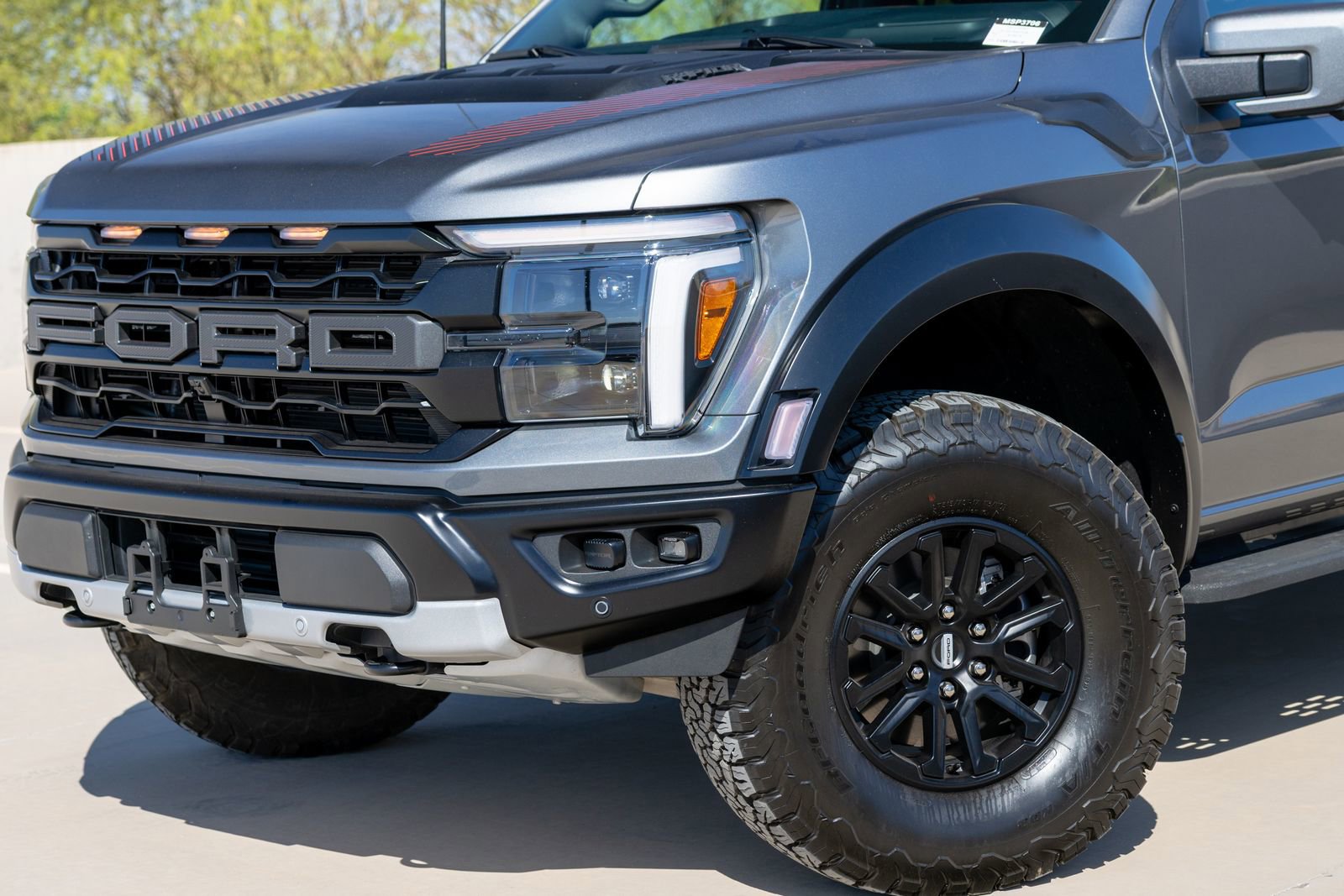 Used 2025 Ford F150 Raptor image 6