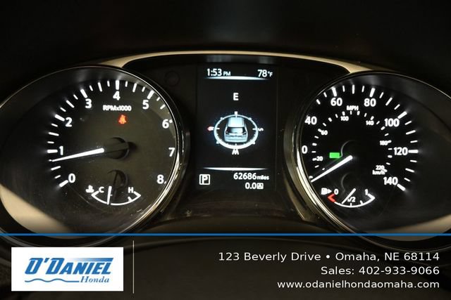 Used 2015 Nissan Rogue SL AWD/4WD image 28