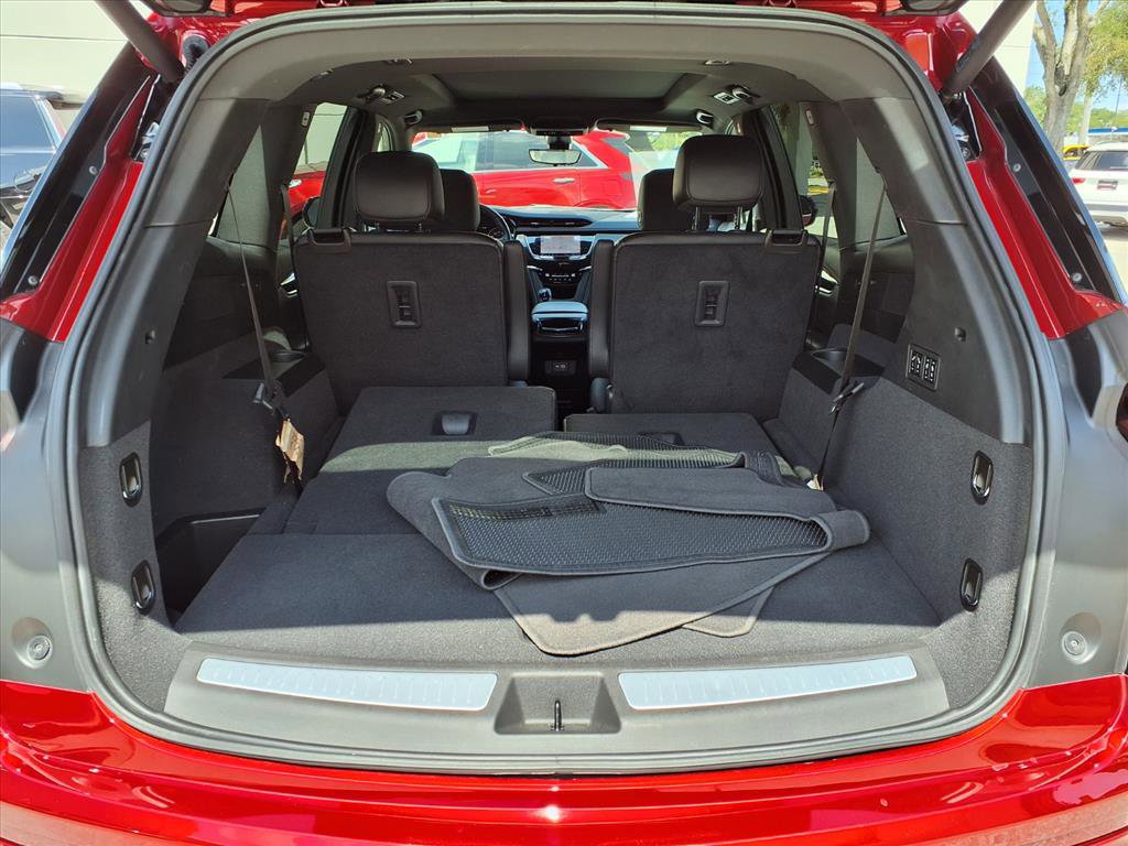 Certified 2021 Cadillac XT6 Premium Luxury FWD image 15