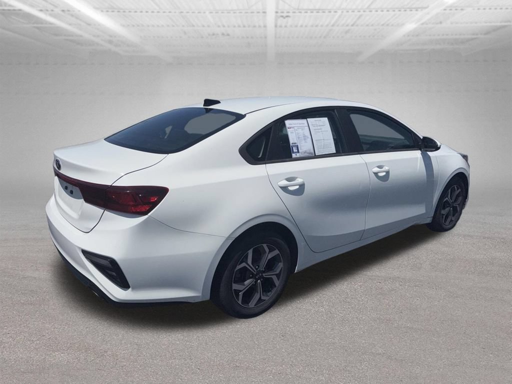 Used 2020 Kia Forte LXS FWD image 4
