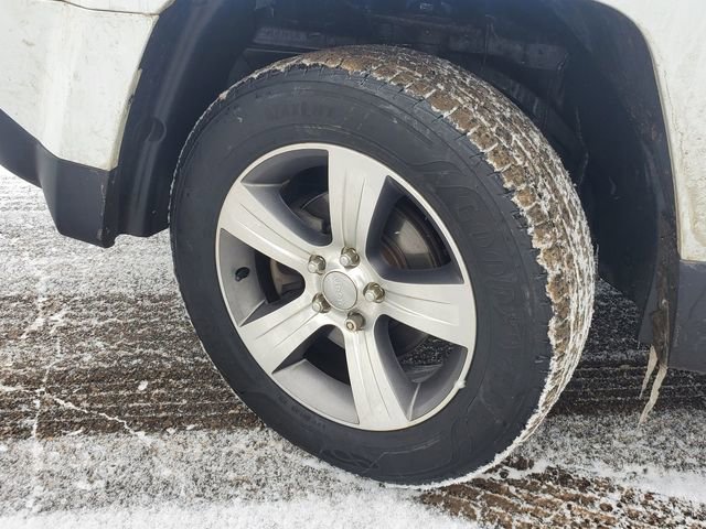 Certified 2017 Jeep Patriot High Altitude image 5