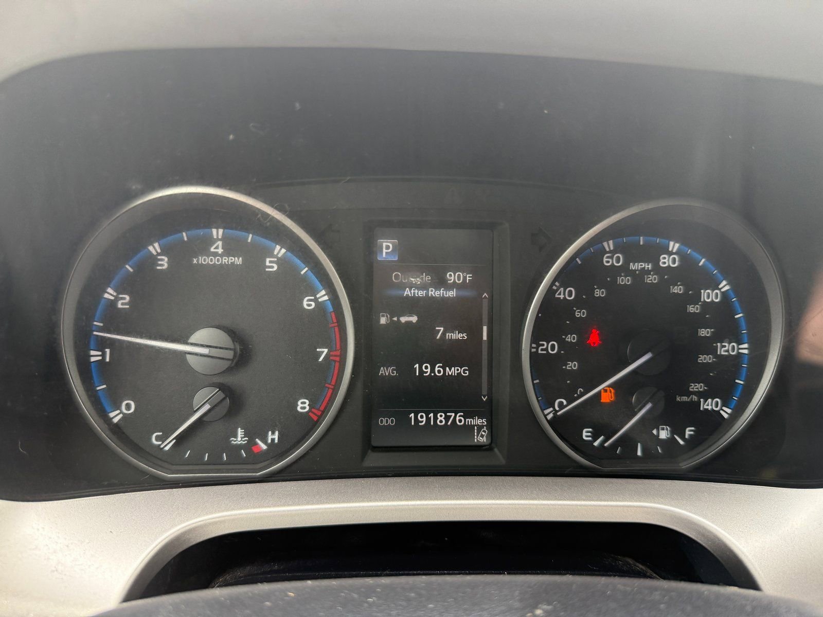 Used 2017 Toyota RAV4 LE w/ All Weather Liner Package image 17