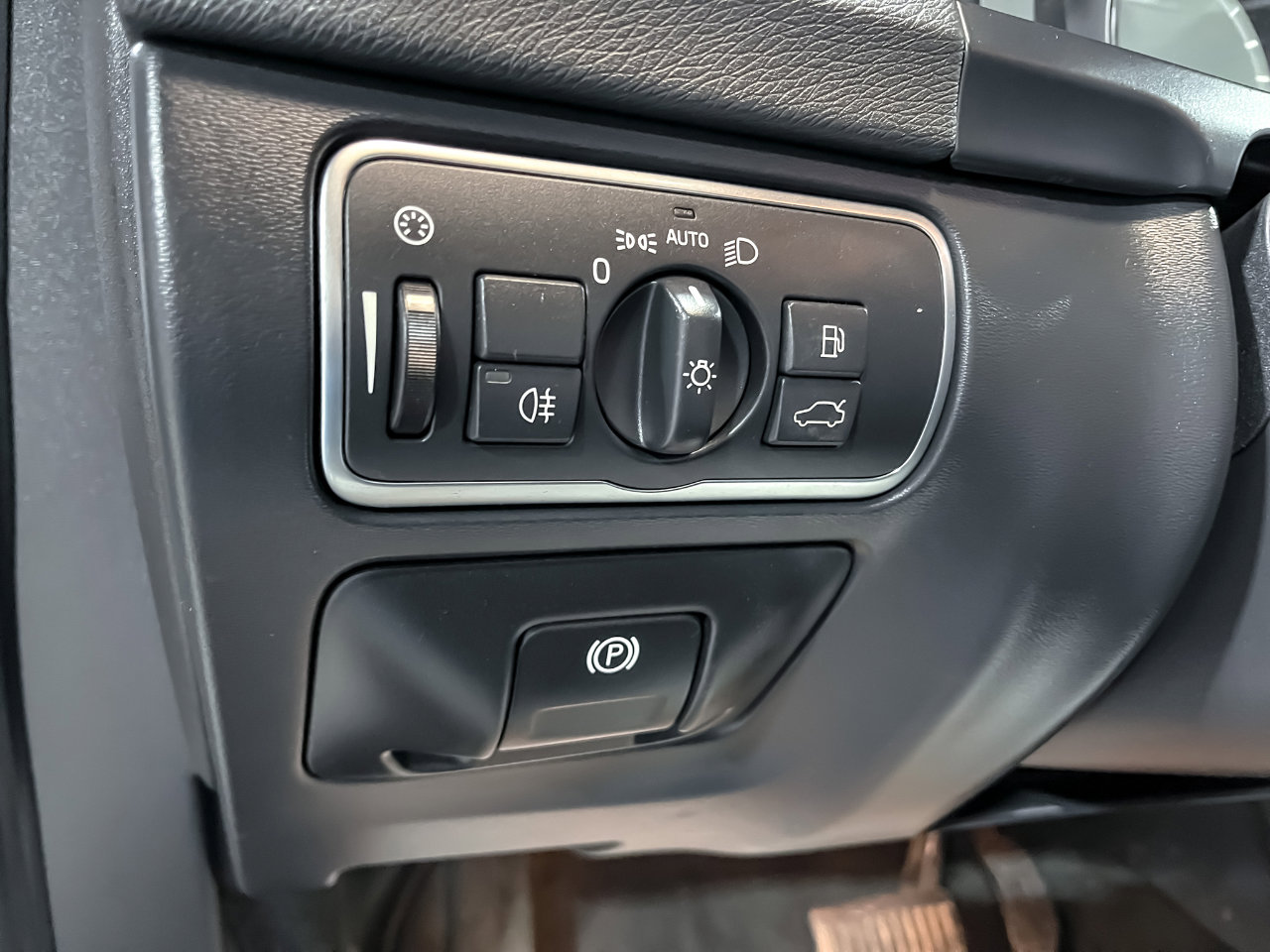 Used 2016 Volvo S60 T5 Premier image 21