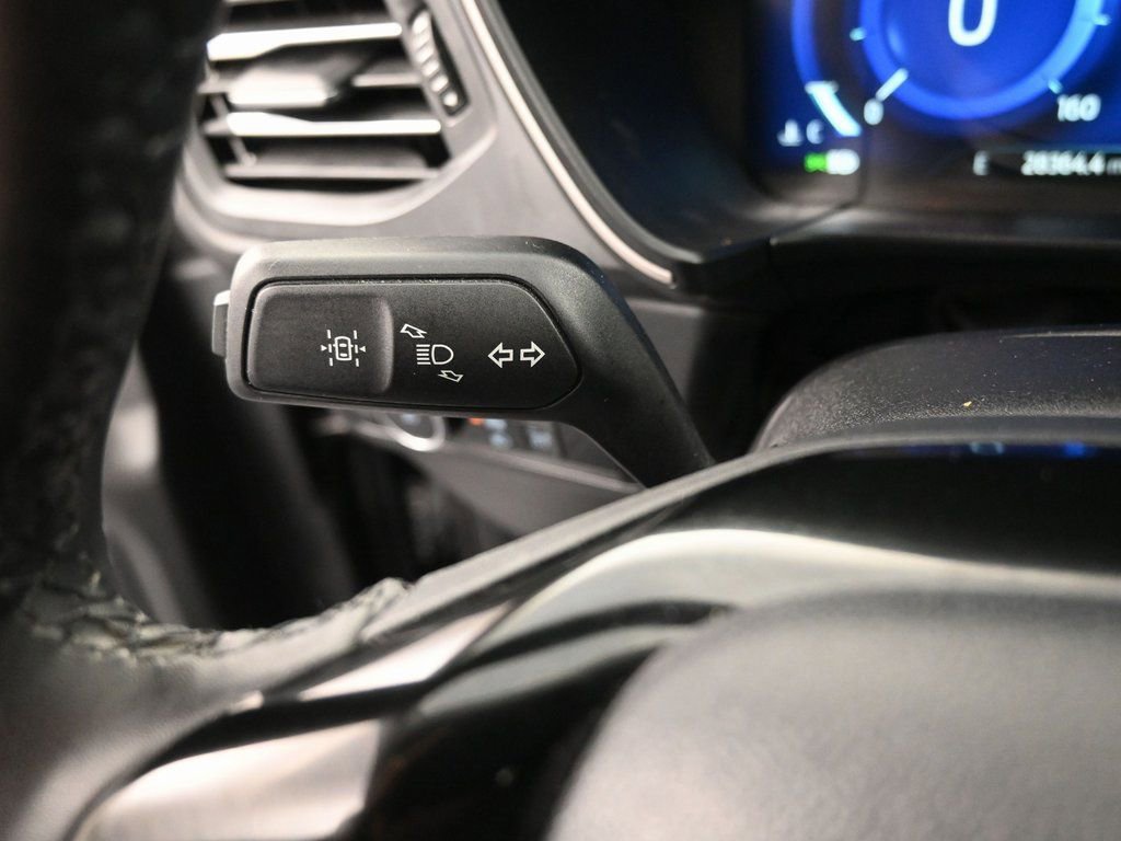 Used 2022 Ford Escape SEL w/ Technology Package image 20