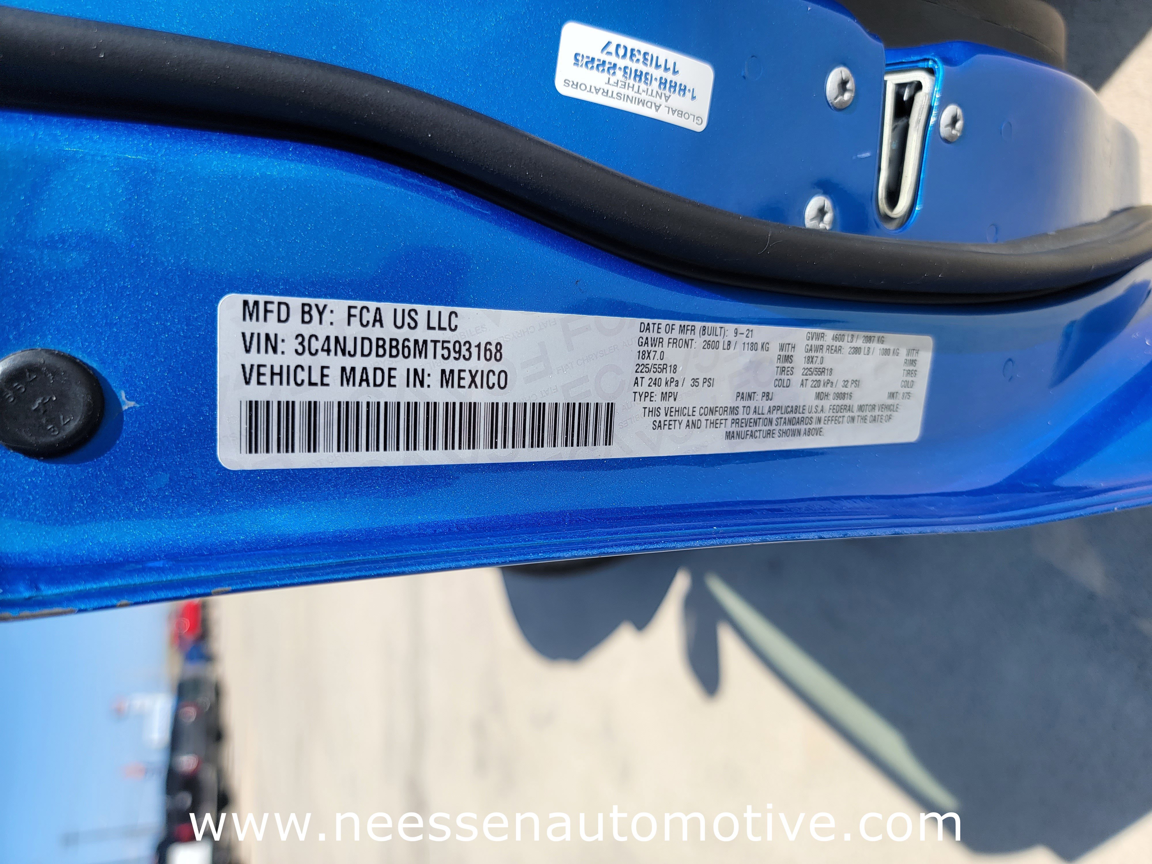 Used 2021 Jeep Compass Latitude image 34