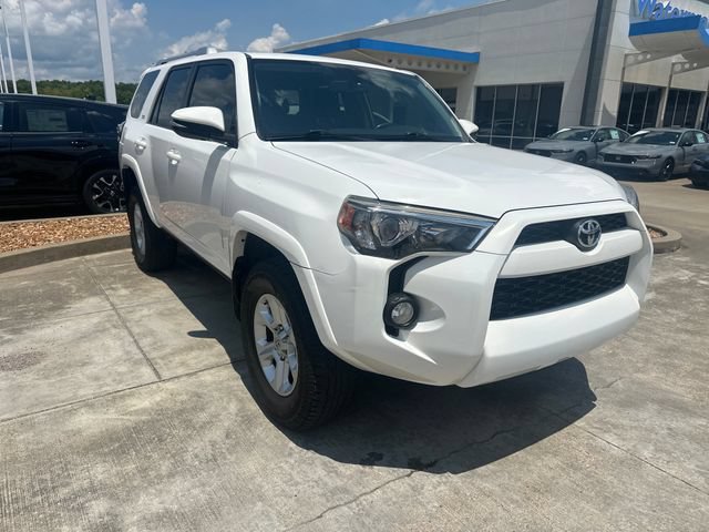 Used 2017 Toyota 4Runner SR5 Premium AWD/4WD image 7