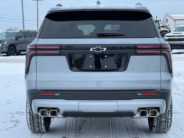 New 2026 Chevrolet Traverse LT w/ LPO, Floor Liner Package image 41
