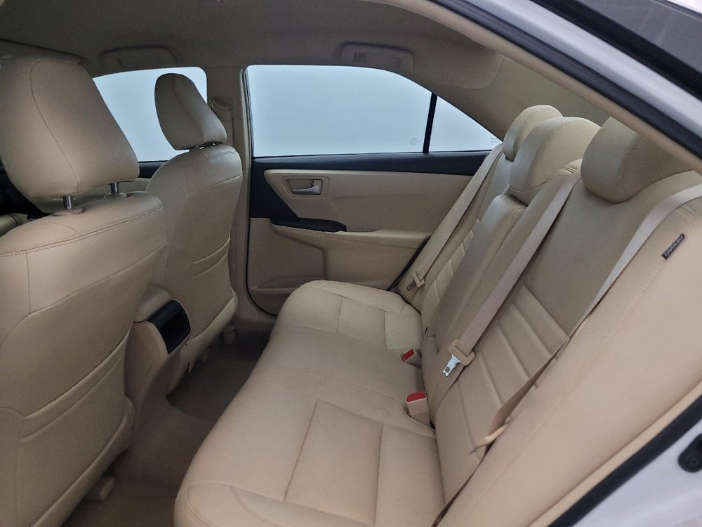 Used 2017 Toyota Camry LE FWD image 18