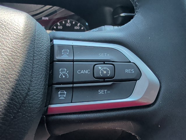 Used 2023 Jeep Compass Limited AWD/4WD image 14