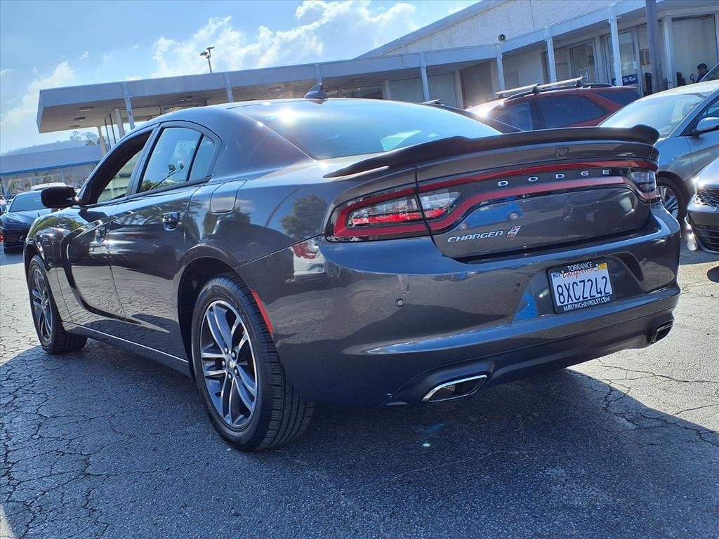 Used 2018 Dodge Charger GT image 3