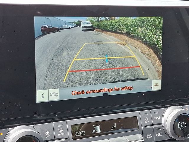 Used 2024 Toyota Grand Highlander AWD image 15
