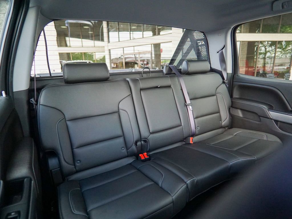 Used 2017 Chevrolet Silverado 1500 LT w/ All Star Edition AWD/4WD image 27