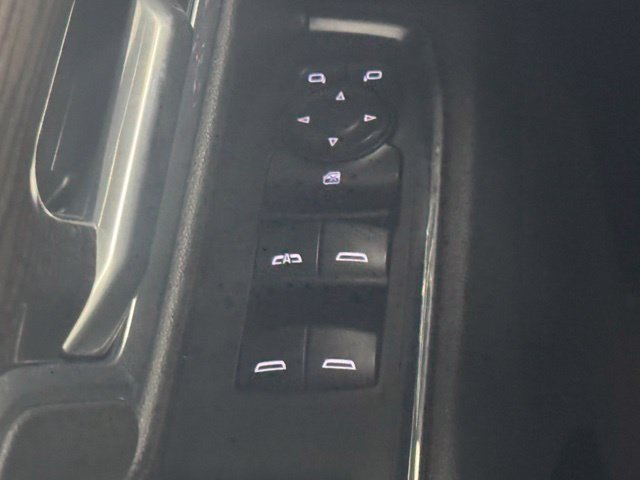 Used 2023 Chevrolet Silverado 1500 LT AWD/4WD image 14