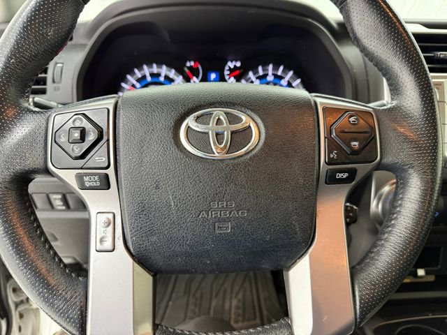 Used 2015 Toyota 4Runner SR5 image 11