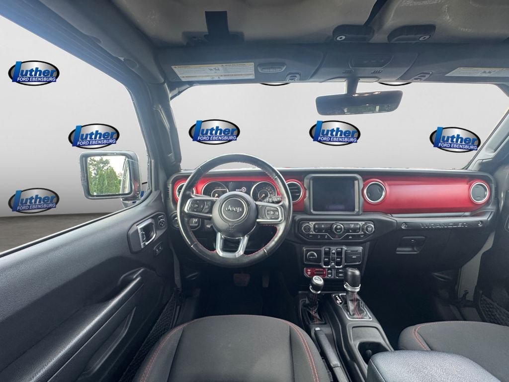 Used 2023 Jeep Wrangler Unlimited Rubicon w/ Cold Weather Group AWD/4WD image 12