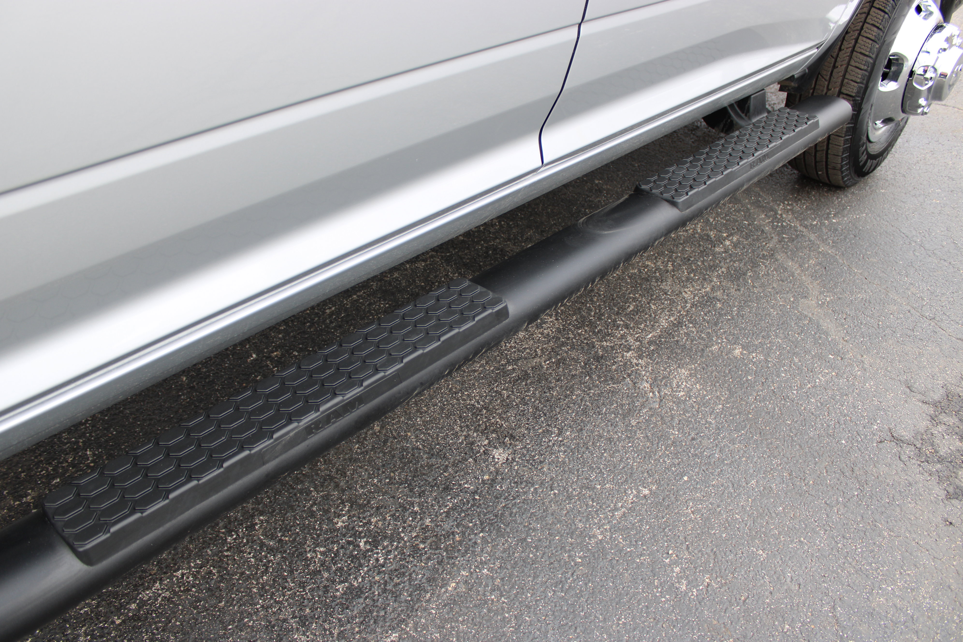 New 2026 RAM 3500 Tradesman image 9