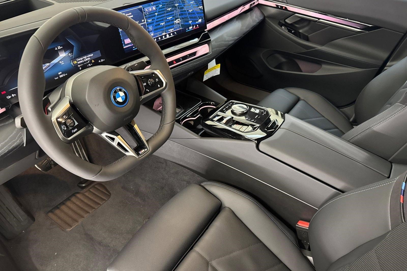 New 2027 BMW i5 M60 w/ M Sport Package RWD image 4