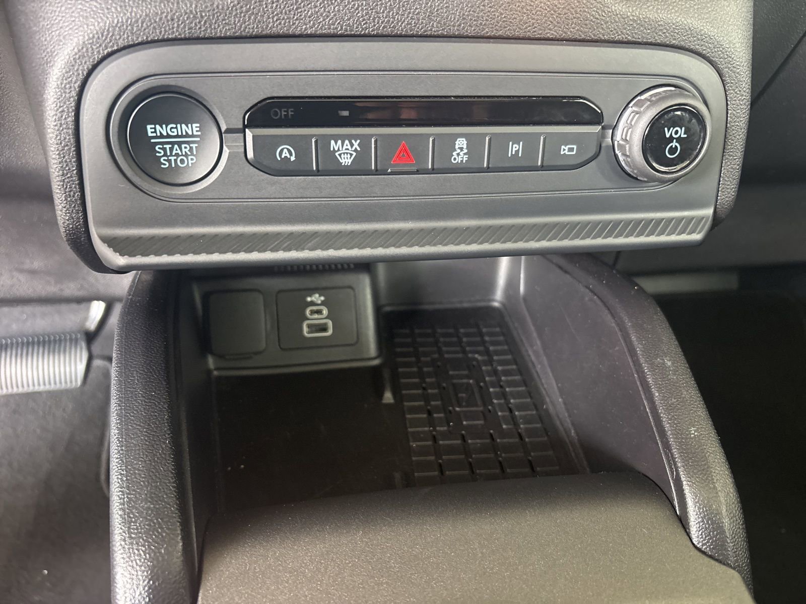 Used 2025 Ford Bronco Sport Outer Banks w/ Outer Banks Tech Package+ AWD/4WD image 26